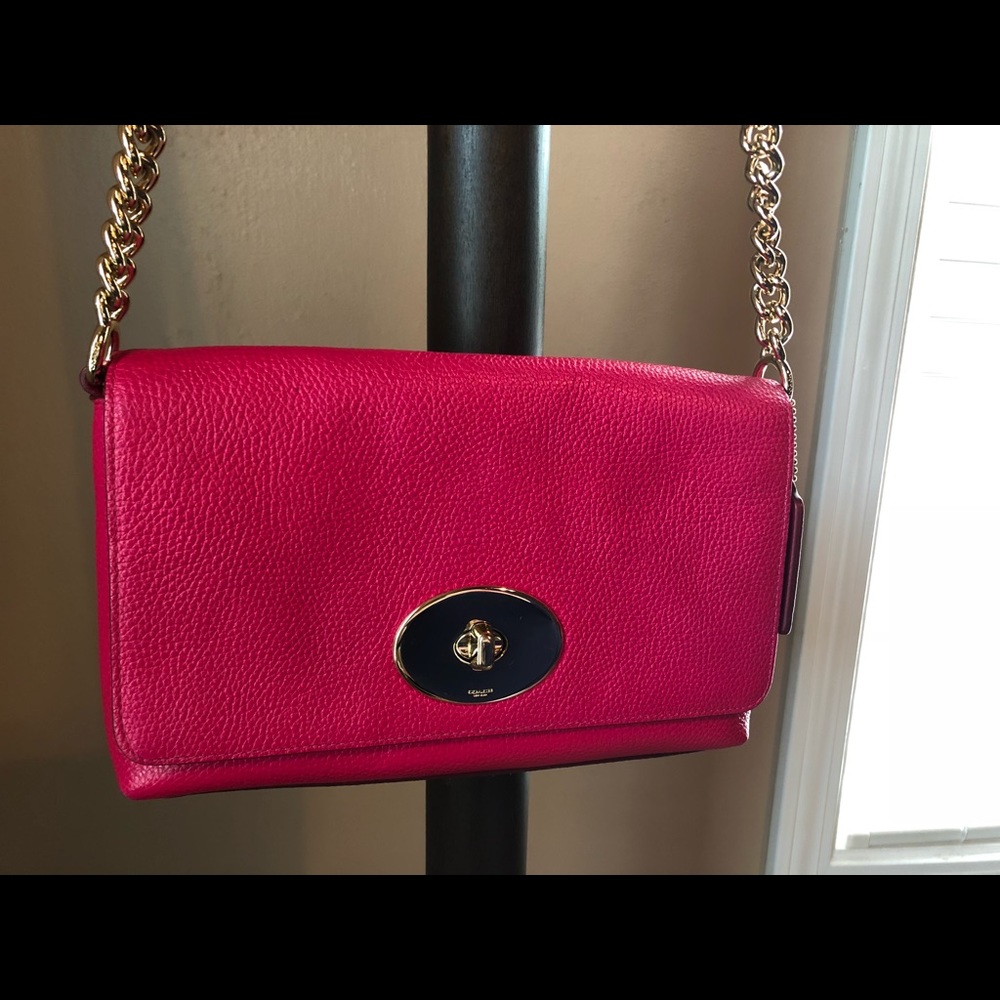 💯 Authentic Coach Cross body bag